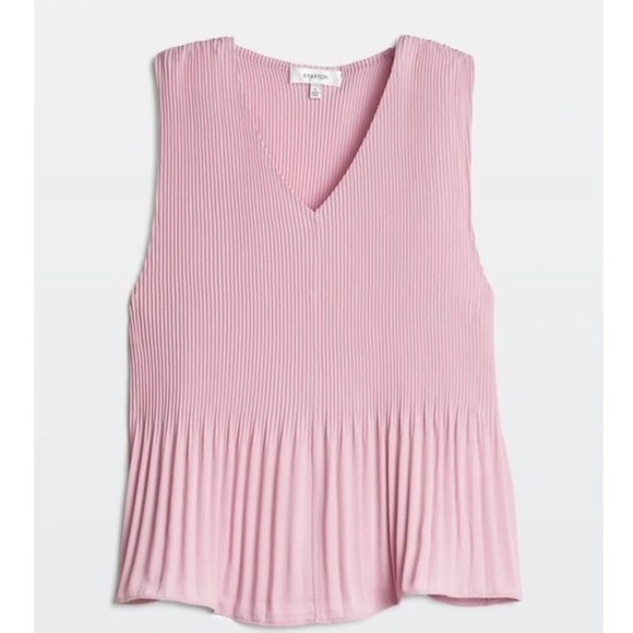 Aritzia Babaton Pleated Damien sleeveless blouse size xs - Picture 1 of 6